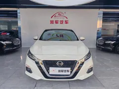 2021 Nissan Teana 2.0L XL Comfort, белый — фото 2