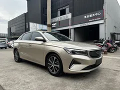 2022 Geely Emgrand 4th Gen 1.5L CVT Premium — фото 3
