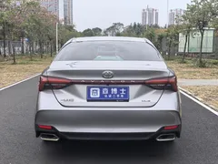 2022 Toyota Avalon 2.0L XLE Premium — фото 4