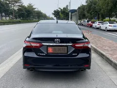 2021 Toyota Camry 2.5G Luxury, чёрный — фото 5