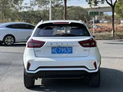 2021 Geely Vision X3 1.5L CVT Premium, белый — фото 6