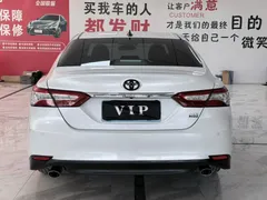 2022 Toyota Camry 2.0GVP Leading, белый — фото 6