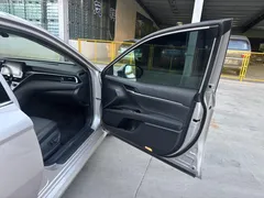 2022 Toyota Camry 2.0GVP Leading — фото 18