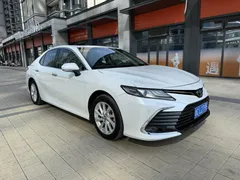 2022 Toyota Camry 2.0S Knight, белый — фото 3