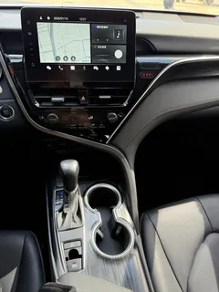 2022 Toyota Camry 2.0S Knight, белый — фото 10