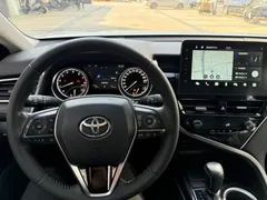 2022 Toyota Camry 2.0S Knight, белый — фото 12