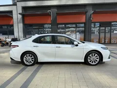 2022 Toyota Camry 2.0S Knight, белый — фото 19