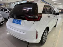 2022 Honda Fit 1.5L CVT Mugen, белый — фото 5