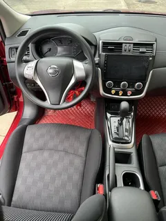 2021 Nissan Tiida 1.6L CVT, красный — фото 6
