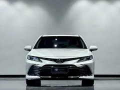 2022 Toyota Camry 2.0GVP Leading, белый — фото 1