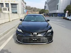 2021 Toyota Camry 2.0G Luxury, чёрный — фото 2