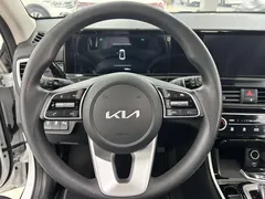2023 Kia Seltos 1.5L IVT Luxury, белый — фото 9