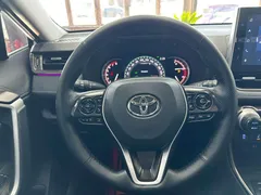 2022 Toyota RAV4 2.0L CVT 2WD Premium, белый — фото 10
