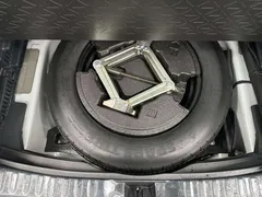 2022 Toyota RAV4 2.0L CVT 2WD Premium, белый — фото 19