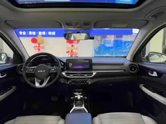 2023 Kia Cerato 1.5L IVT Luxury, белый — фото 5
