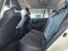 2022 Toyota Wildlander 2.0L 2WD Luxury Plus, белый — фото 14