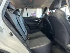 2022 Toyota Wildlander 2.0L 2WD Luxury Plus, белый — фото 15