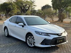 2023 Toyota Camry 2.0G Luxury, белый — фото 3