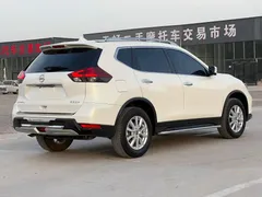 2023 Nissan X-Trail Classic 2.0L 2WD Premium, белый — фото 6