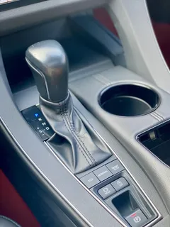 2021 Toyota Avalon 2.5L Luxury, чёрный — фото 13