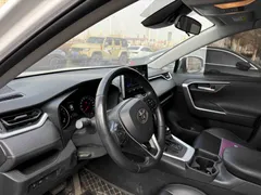 2022 Toyota Wildlander 2.0L 2WD Luxury Plus, белый — фото 8