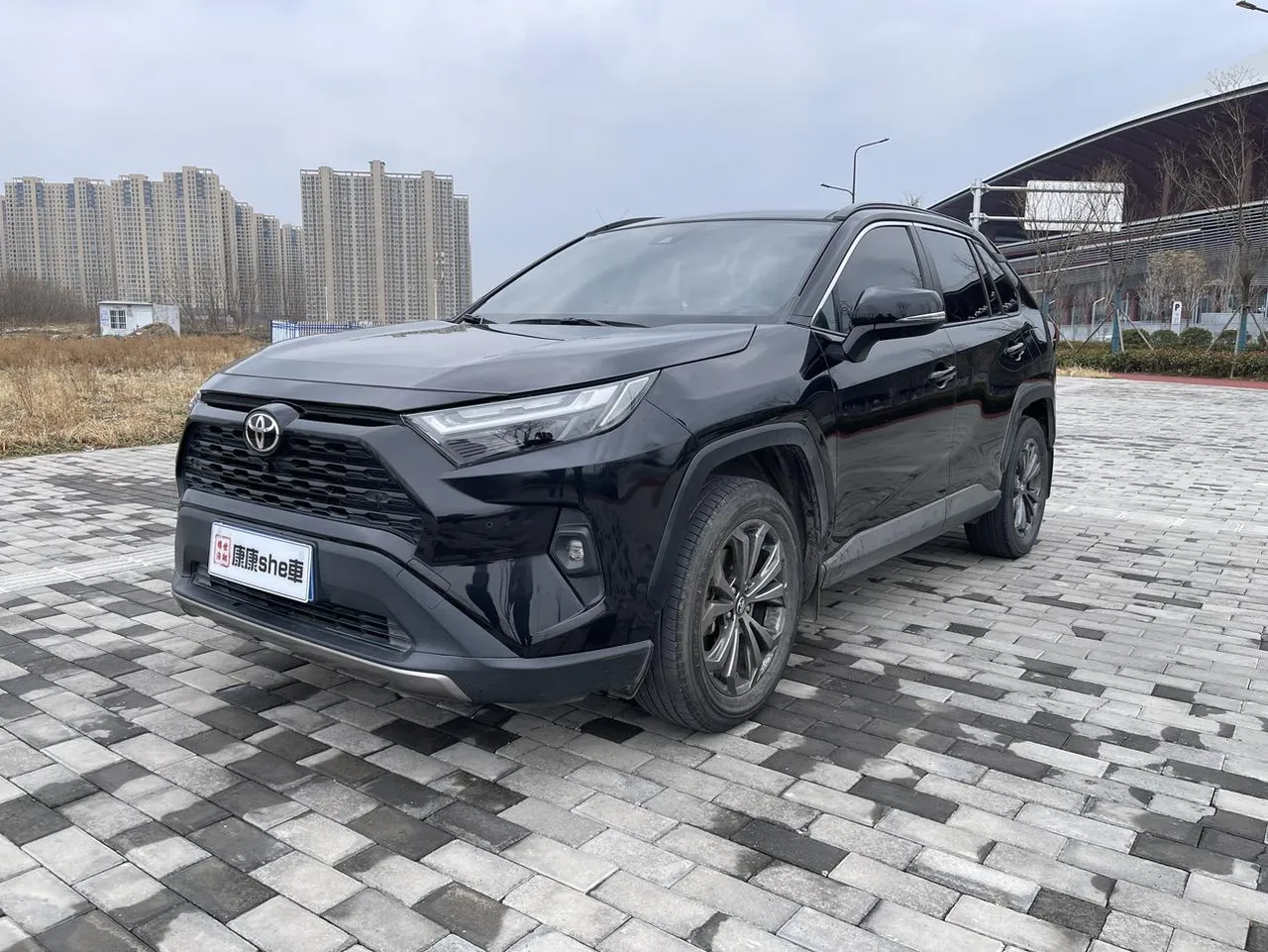 2023 Toyota RAV4 2.0L CVT 2WD Fashion Plus