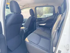 2022 Nissan Navara 2.5L MT 4WD Premium QR25, белый — фото 6