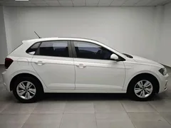 2021 Volkswagen Polo Plus 1.5L AT Panoramic, белый — фото 6