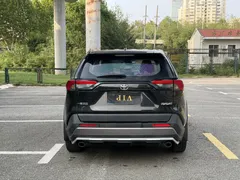 2022 Toyota RAV4 2.0L CVT 2WD Fashion Plus, чёрный — фото 14
