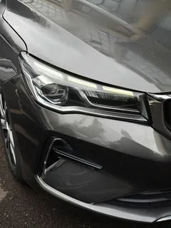 2023 Geely Emgrand 4th Gen 1.5L CVT Premium Champion — фото 4