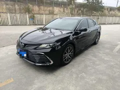 2021 Toyota Camry 2.5G Luxury, чёрный — фото 1