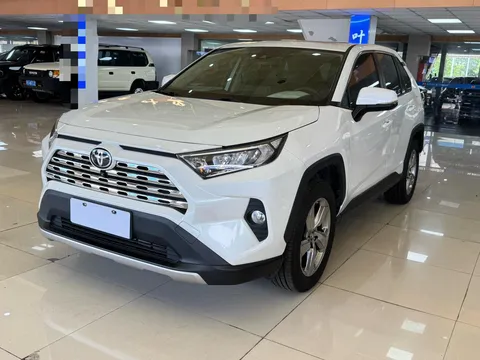 2022 Toyota RAV4 2.0L CVT 2WD Fashion