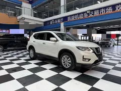 2022 Nissan X-Trail 2.0L 2WD Premium, белый — фото 3