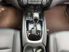 2022 Nissan X-Trail 2.0L 2WD Premium, белый — фото 9
