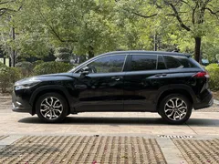 2022 Toyota Frontlander 2.0L CVT Luxury, чёрный — фото 5