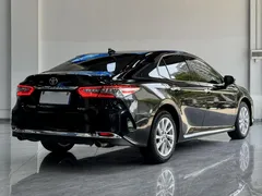 2023 Toyota Camry 2.0G Luxury, чёрный — фото 4