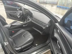 2023 Hyundai Elantra 1.5L CVT LUX Premium — фото 11