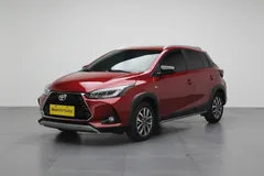 2022 Toyota Yaris L Zhixuan X 1.5L CVT Luxury Plus, красный — фото 1