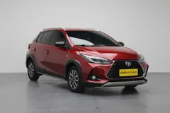 2022 Toyota Yaris L Zhixuan X 1.5L CVT Luxury Plus, красный — фото 3