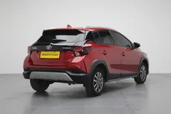 2022 Toyota Yaris L Zhixuan X 1.5L CVT Luxury Plus, красный — фото 7