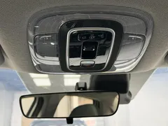 2022 Hyundai Elantra 1.5L CVT LUX Premium, белый — фото 18