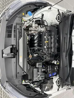 2022 Hyundai Elantra 1.5L CVT LUX Premium, белый — фото 19