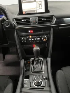 2021 Mazda CX-4 2.0L 2WD, белый — фото 16