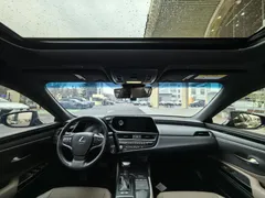 2021 Lexus ES 200 Excellence, синий — фото 9