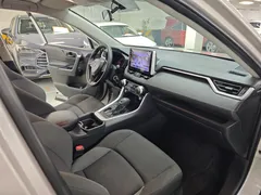 2022 Toyota Wildlander 2.0L 2WD Leading — фото 6
