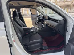 2023 Honda Vezel 1.5L CVT Pioneer, белый — фото 15