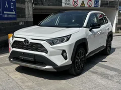 2022 Toyota RAV4 2.0L CVT 4WD Premium, белый — фото 1