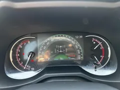 2022 Toyota RAV4 2.0L CVT 4WD Premium, белый — фото 7