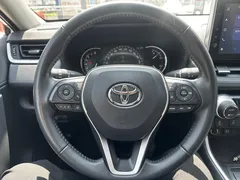 2022 Toyota RAV4 2.0L CVT 4WD Premium, белый — фото 8