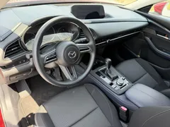 2022 Mazda CX-30 2.0L AT, красный — фото 4